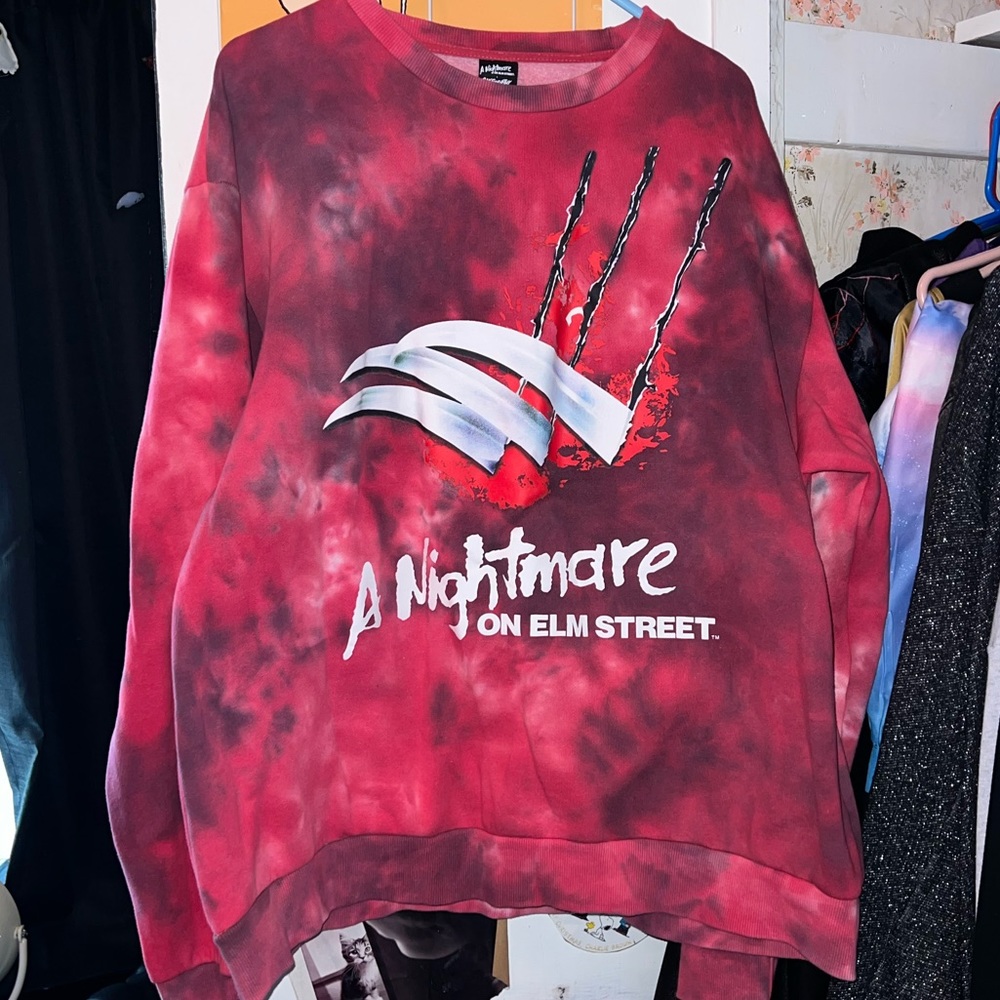 Cakeworthy x Nightmare on Elm Street Sweatshirt & Pants